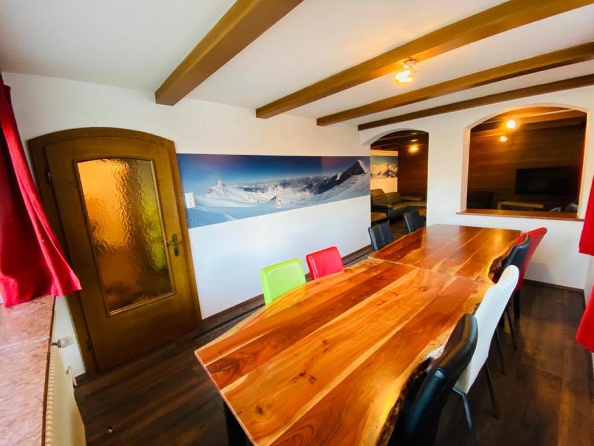 Holiday House Auer - By Four Seasons Apartments 카프룬 외부 사진